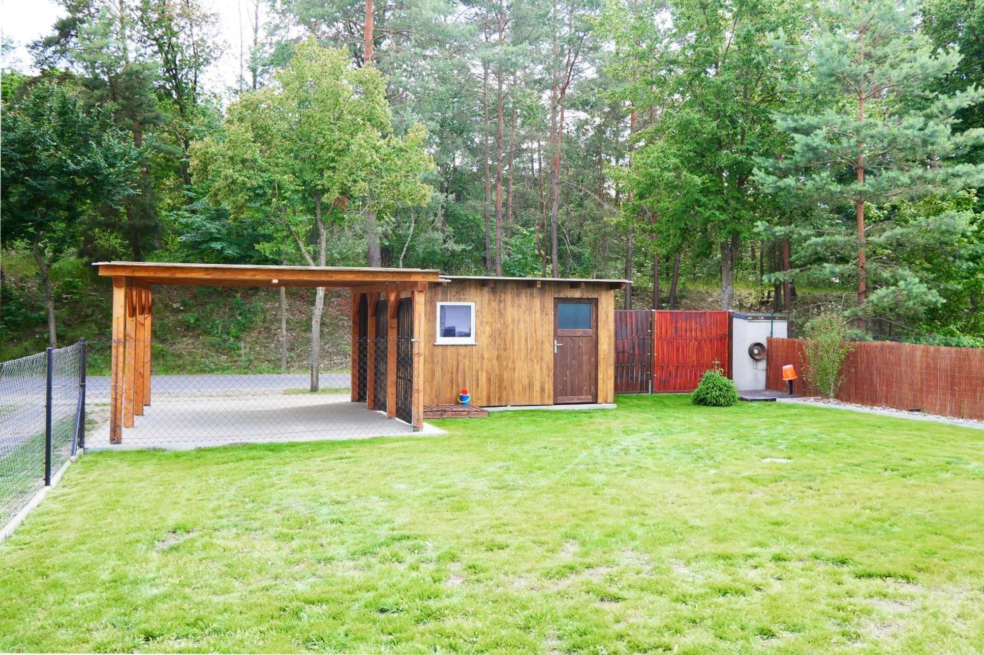 Haus Kleiner Findling Im Lausitzer Seenland Tatzschwitz Exterior photo